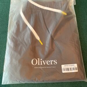 Oliver’s apparel all over short